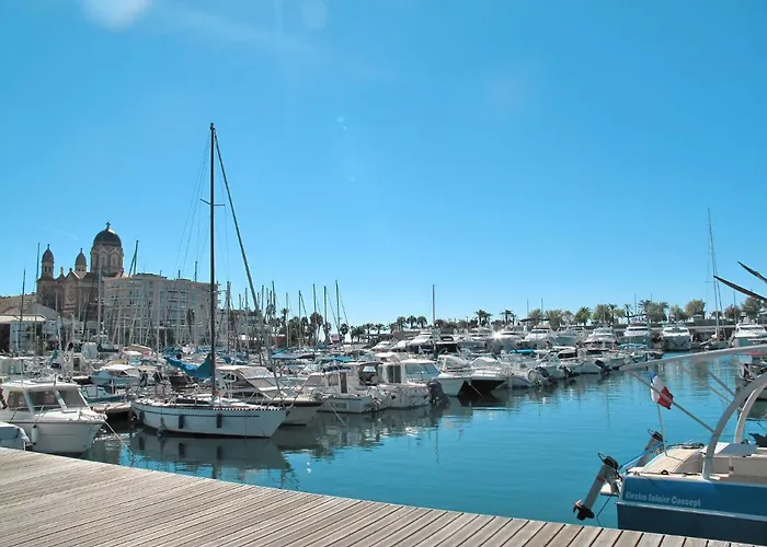 Les Collines De Valescure By Interhome شقة Saint-Raphaël