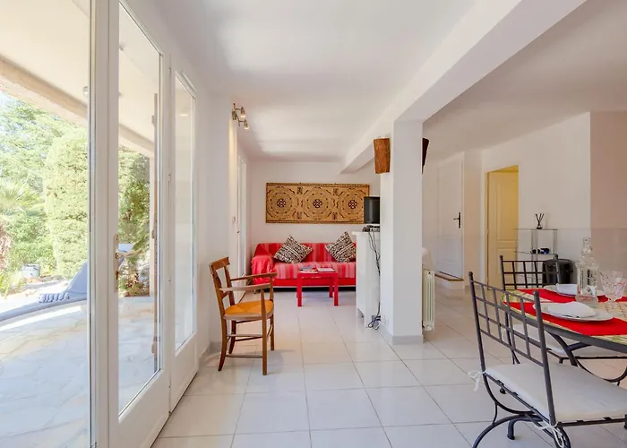 Les Collines De Valescure By Interhome شقة *